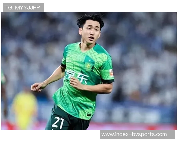 张源在足球赛场上的崛起与挑战：年轻球员的奋斗故事与未来展望